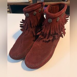 Minnetonka Burgundy Suede Fringe Moccasins